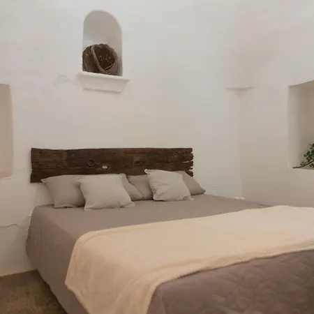 Trullo Da Nonno Marco Cisternino
