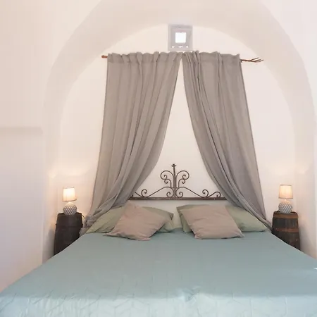 Trullo Da Nonno Marco Cisternino