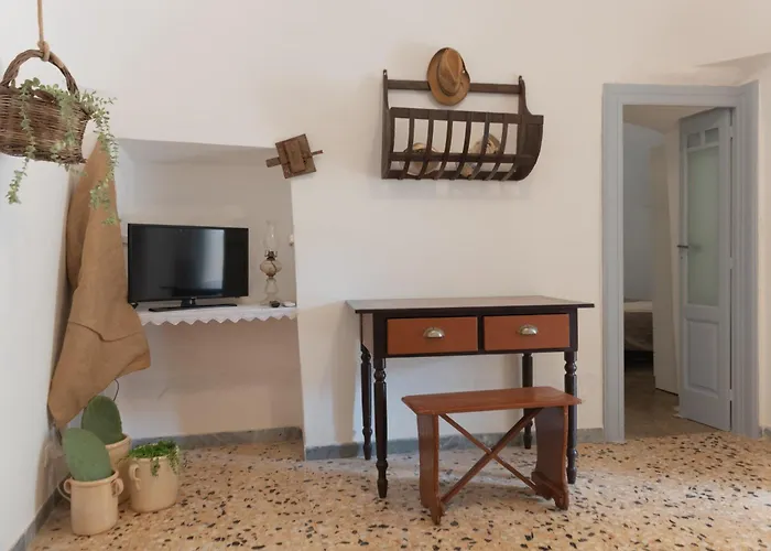 Trullo Da Nonno Marco تْشيستيرنِنو